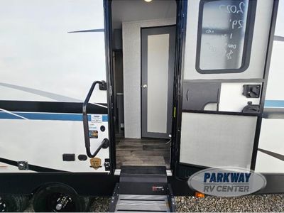 2022 CrossRoads RV Volante - Photo 10