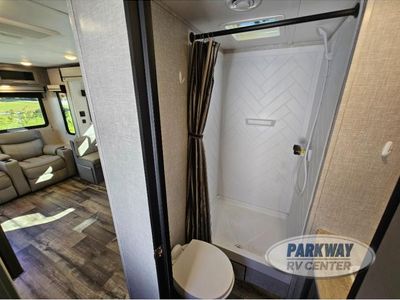 2022 CrossRoads RV Volante - Photo 24