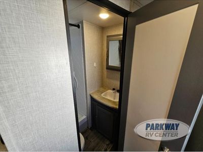 2022 CrossRoads RV Volante - Photo 22