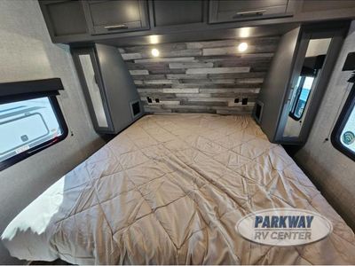 2022 CrossRoads RV Volante - Photo 28