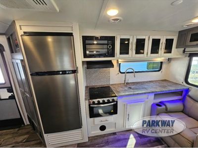 2022 CrossRoads RV Volante - Photo 16