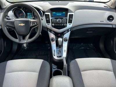 2016 Chevrolet Cruze - Photo 3