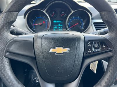 2016 Chevrolet Cruze - Photo 22