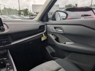 2026 Nissan Rogue — photo 17 view