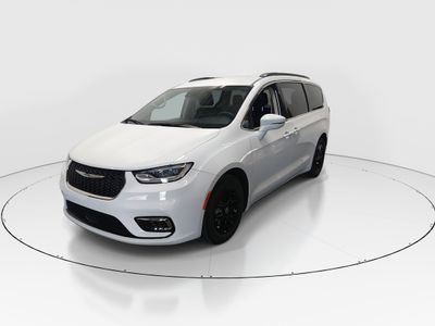 2022 Chrysler Pacifica - Photo 3