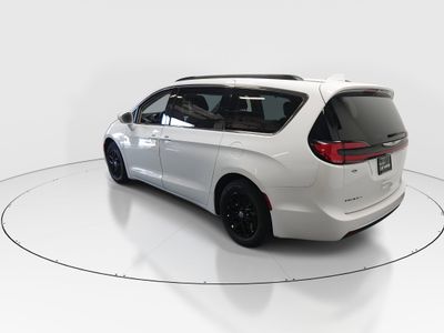 2022 Chrysler Pacifica - Photo 5
