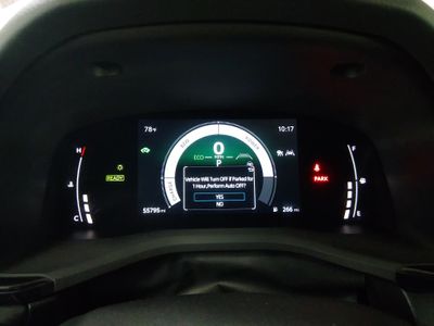2025 Toyota Camry — photo 14 view