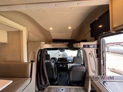 2020 Tiffin Motorhomes Wayfarer - Photo 6