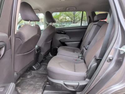 2023 Toyota Highlander - Photo 10