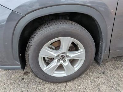 2023 Toyota Highlander - Photo 9