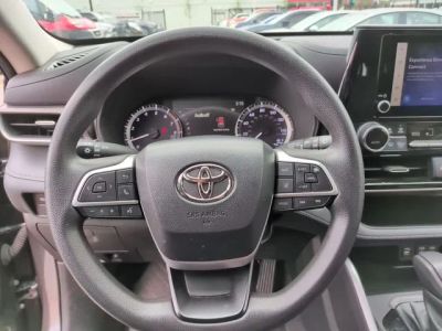 2023 Toyota Highlander - Photo 18