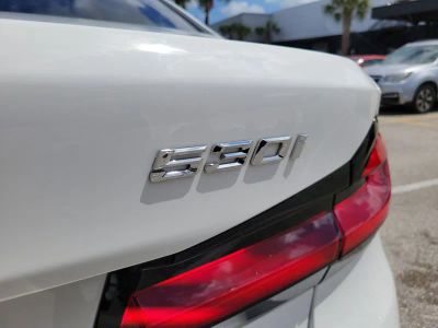 2022 BMW 5 Series — photo 7 view