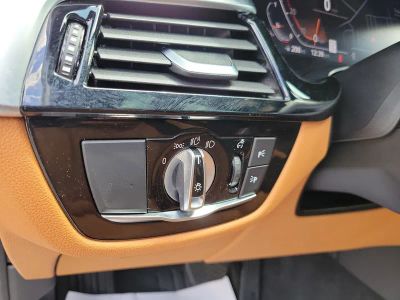 2022 BMW 5 Series — photo 22 view