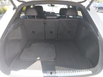 2024 Audi Q3 — photo 11 view