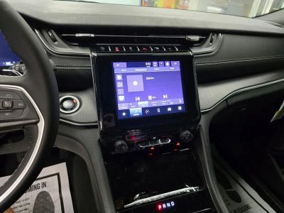 2025 Jeep Grand Cherokee L — photo 20 view