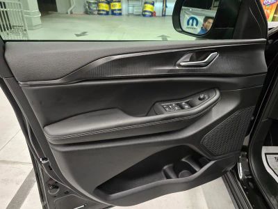2025 Jeep Grand Cherokee L — photo 12 view