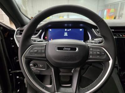 2025 Jeep Grand Cherokee L — photo 16 view