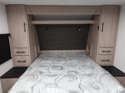 2025 Grand Design Imagine XLS - Photo 12