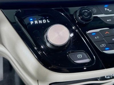2023 Chrysler Pacifica — photo 16 view