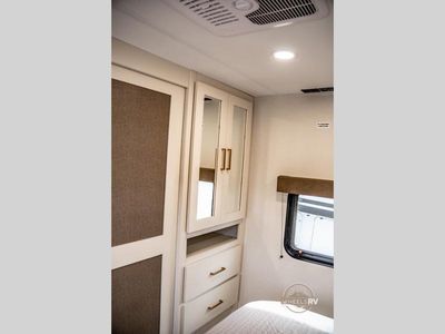 2026 Grand Design Transcend - Photo 17