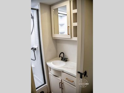 2026 Grand Design Transcend - Photo 24
