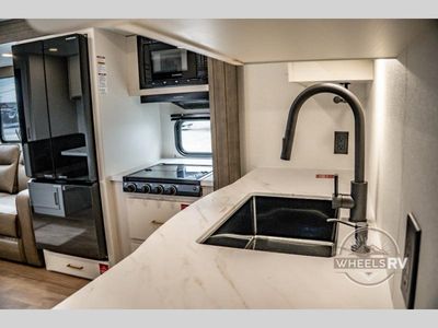 2026 Grand Design Transcend - Photo 30