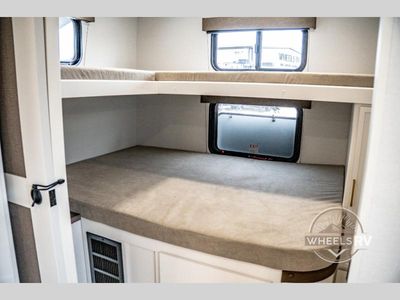 2026 Grand Design Transcend - Photo 42