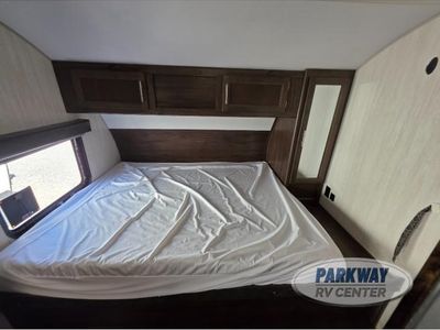 2019 Forest River RV Cherokee Grey Wolf - Photo 13