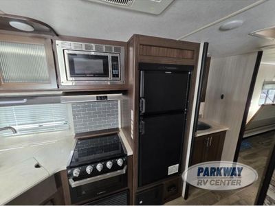 2019 Forest River RV Cherokee Grey Wolf - Photo 17