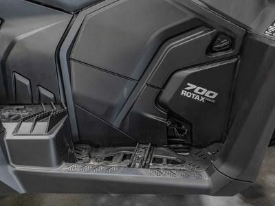 2026 Can-Am Outlander MAX DPS 700 - Photo 10