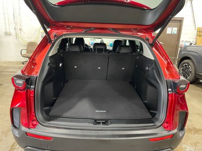 2025 Mazda CX-50 — photo 17 view