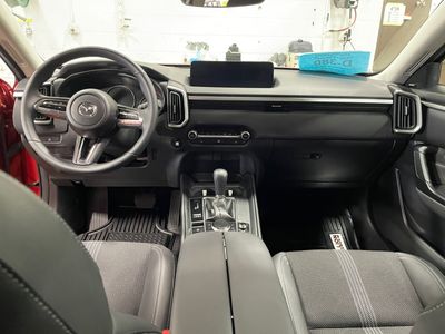 2025 Mazda CX-50 — photo 12 view