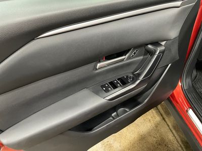 2025 Mazda CX-50 — photo 20 view
