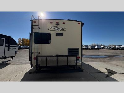 2018 Keystone RV Keystone - Photo 4