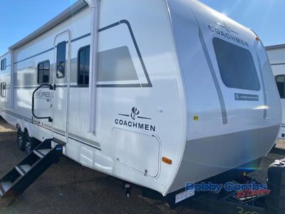 2025 Coachmen RV Freedom Express Select - Photo 1