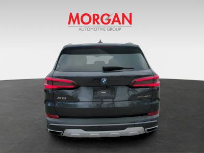 2022 BMW X5 — engine compartment view