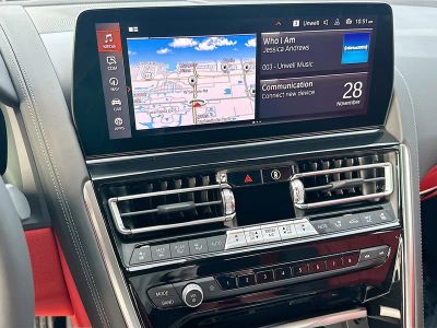 2026 BMW 8 Series — photo 11 view