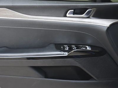 2021 Kia K5 — photo 24 view