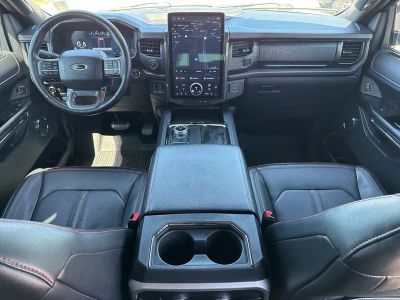 2023 Ford Expedition — photo 12 view