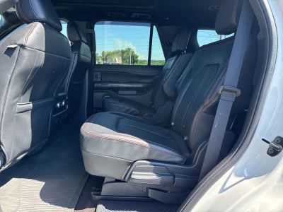 2023 Ford Expedition — photo 10 view