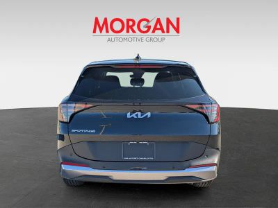 2026 Kia Sportage — engine compartment view