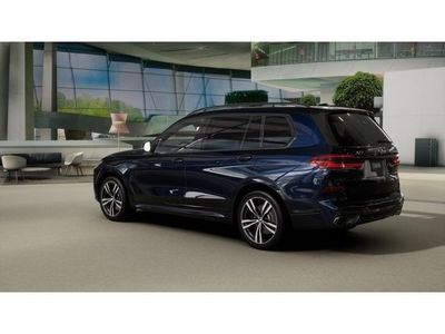2026 BMW X7 - Photo 2