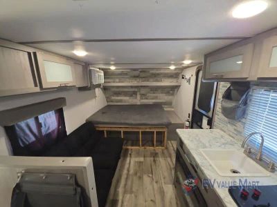 2022 Dutchmen RV Coleman — photo 21 view