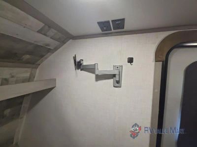2022 Dutchmen RV Coleman — photo 24 view