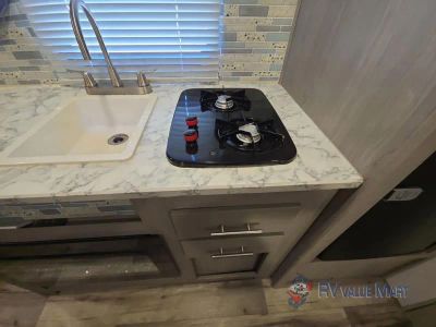 2022 Dutchmen RV Coleman — photo 23 view