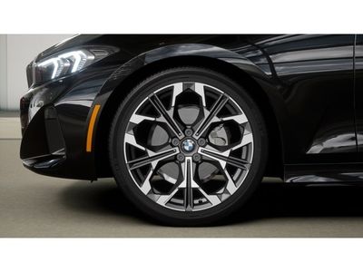 2026 BMW 3 Series - Photo 7