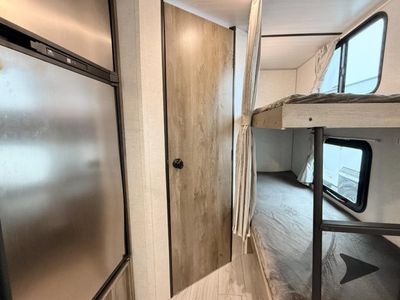 2022 Forest River RV Surveyor Legend - Photo 20