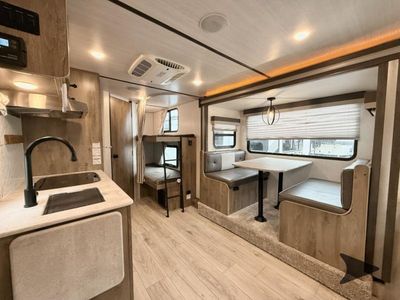 2022 Forest River RV Surveyor Legend - Photo 3