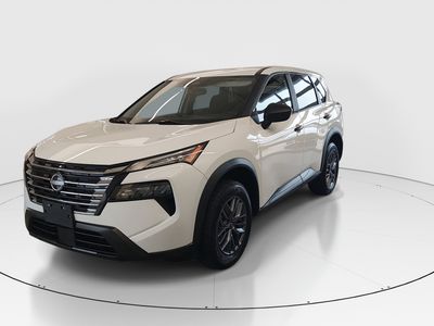 2024 Nissan Rogue - Photo 3