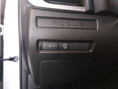 2024 Nissan Rogue - Photo 13
